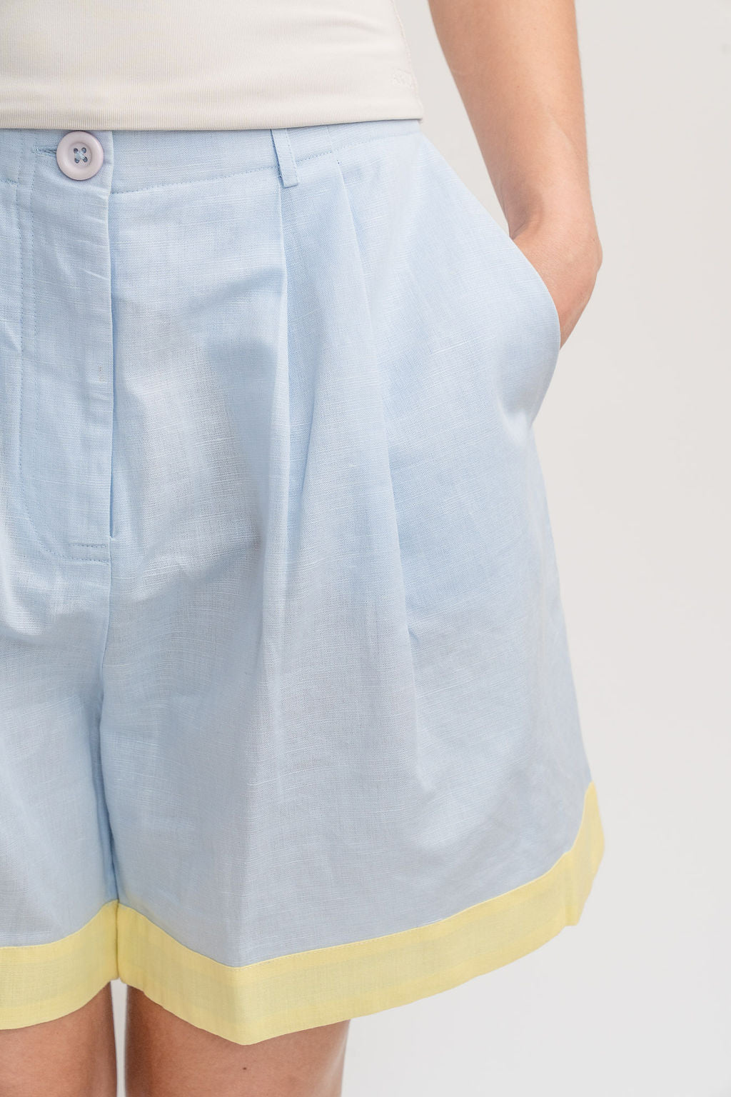 Linen Boyfriend Shorts